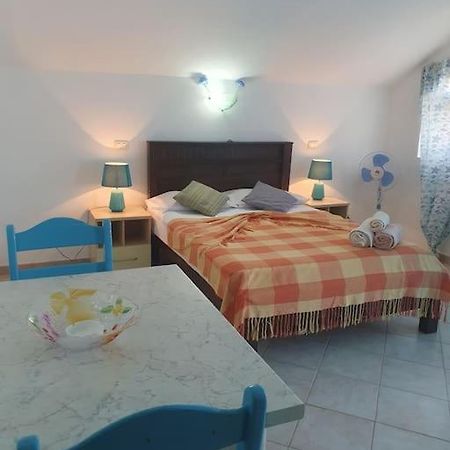 Tres Caravelas Studio Flats ซังตามาเรีย ภายนอก รูปภาพ