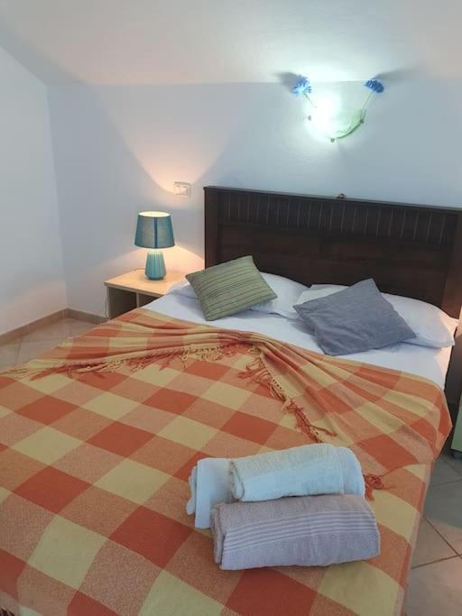 Tres Caravelas Studio Flats ซังตามาเรีย ภายนอก รูปภาพ
