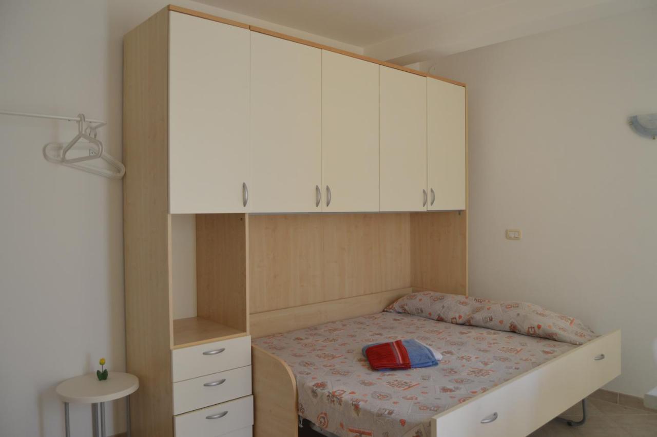 Tres Caravelas Studio Flats ซังตามาเรีย ภายนอก รูปภาพ