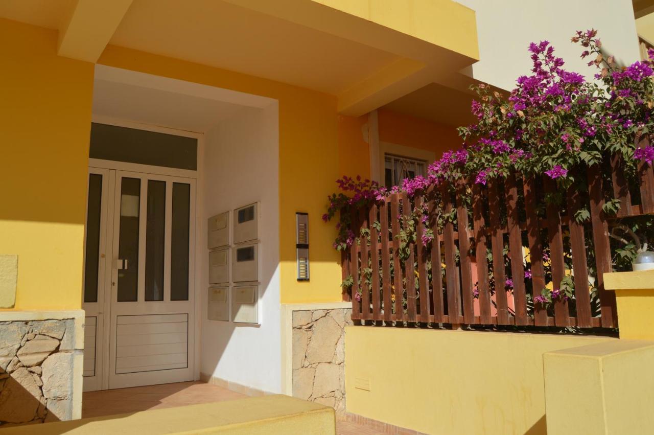 Tres Caravelas Studio Flats ซังตามาเรีย ภายนอก รูปภาพ