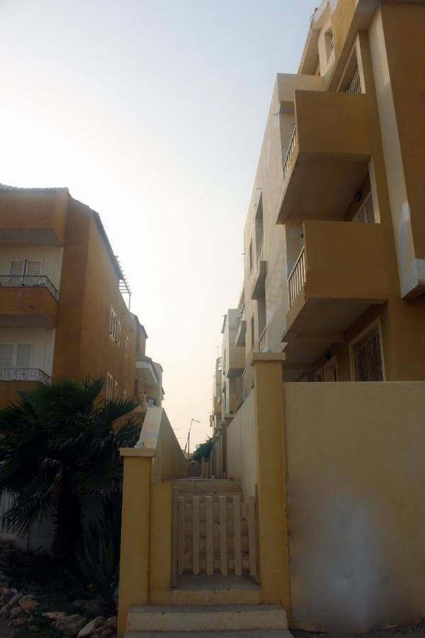 Tres Caravelas Studio Flats ซังตามาเรีย ภายนอก รูปภาพ