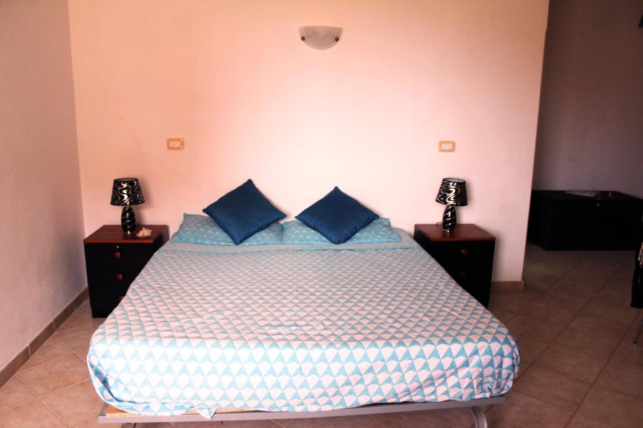 Tres Caravelas Studio Flats ซังตามาเรีย ภายนอก รูปภาพ